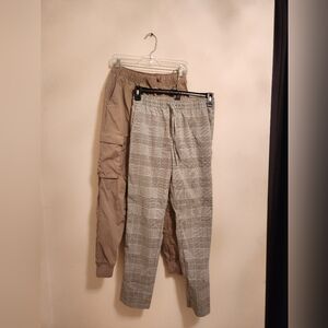 Lot of 2 H&M pants